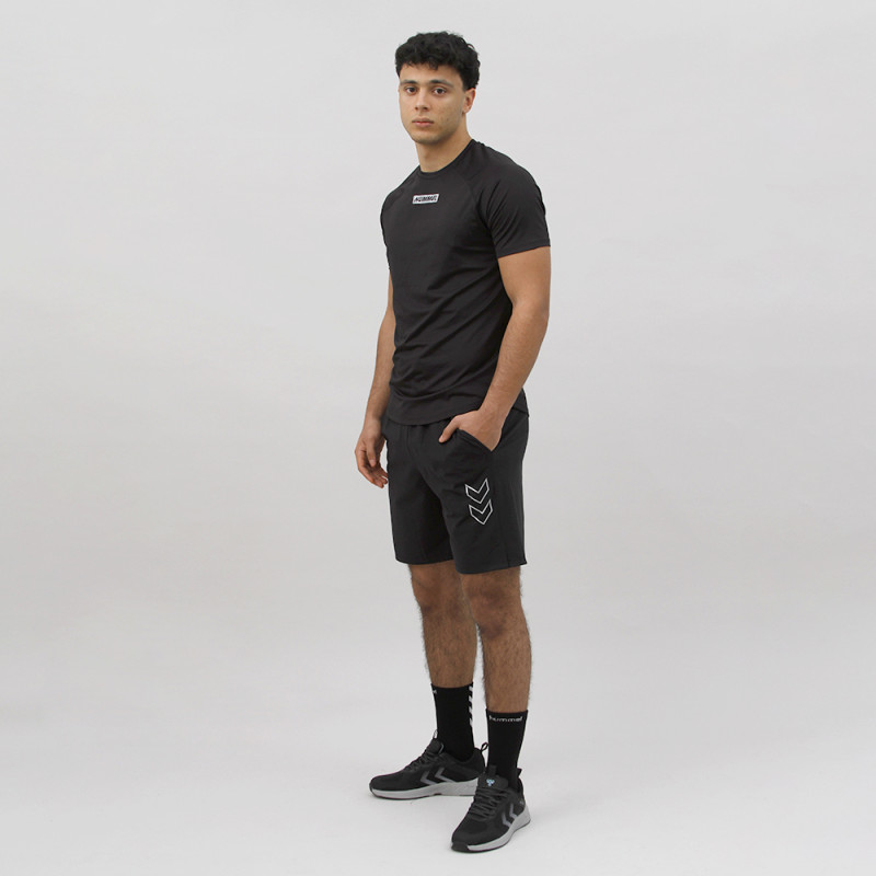 T-shirt Homme Hmlte Topaz - Noir Tee-shirts HommeT213475-2001 T-shirt Homme Hmlte Topaz - Noir Tee-shirts HommeT213475-2001